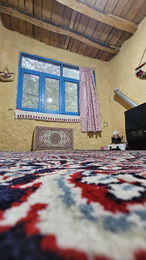 بوم گردی تی تی بوم - کلبه رودخانه