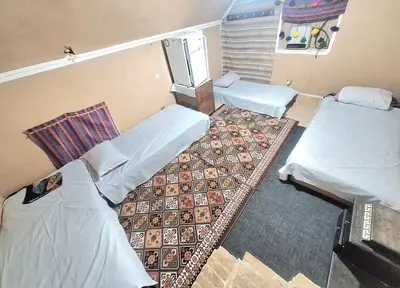 بومگردی مهران - واحد خوابگاه خواهران فرخی یزدی