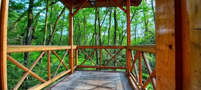 کلبه جوارم - واحد سوئیسی 4 نفره وی آی پی