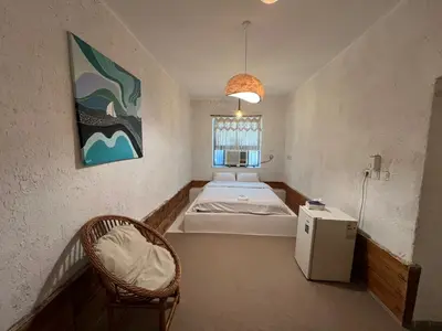 بومگردی میلو 1 - واحد کاج