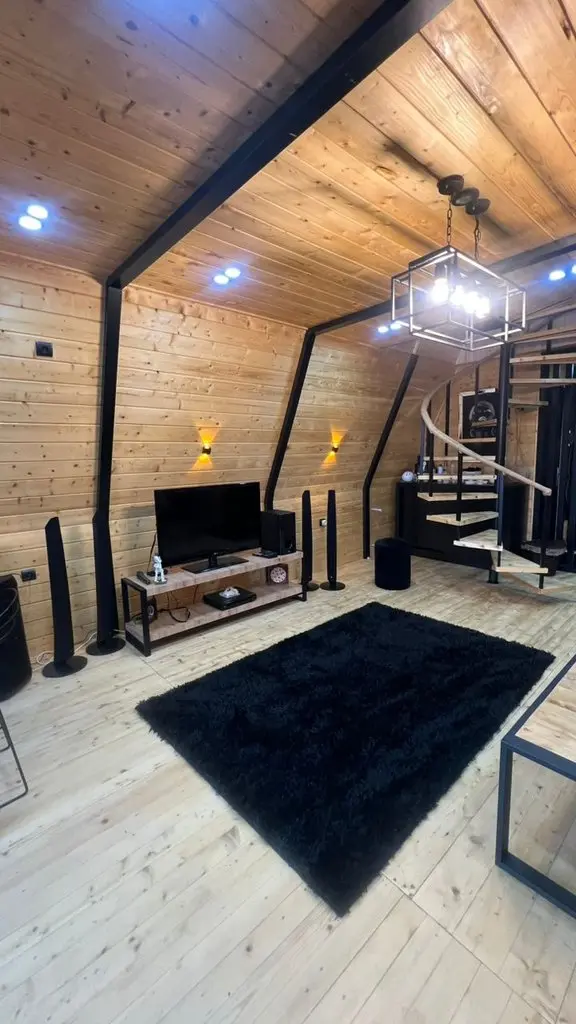 کلبه دوخوابه سوئیسی نادیا