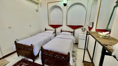 اقامتگاه سنتی سرهنگ - واحد دوتخته شناشیر