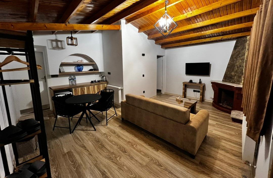 مجتمع اقامتگاهی آرمانیا - واحد 171