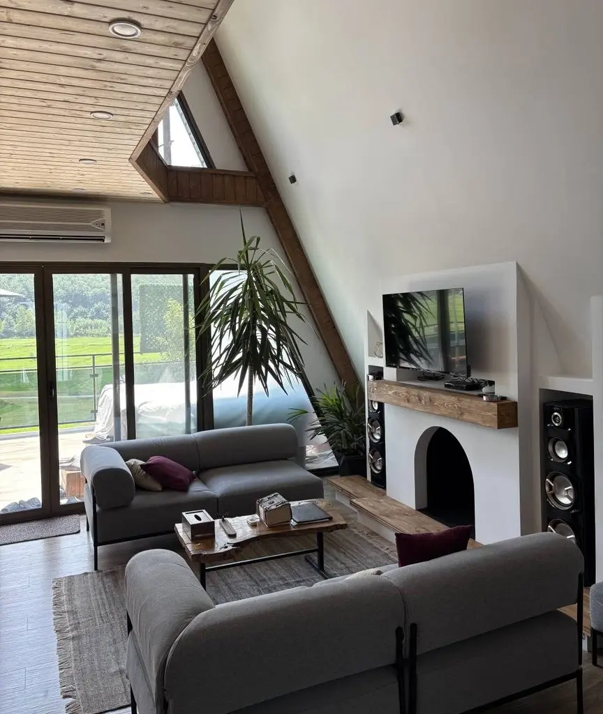 کلبه دوخوابه جنگلی جکوزی دار اوپه