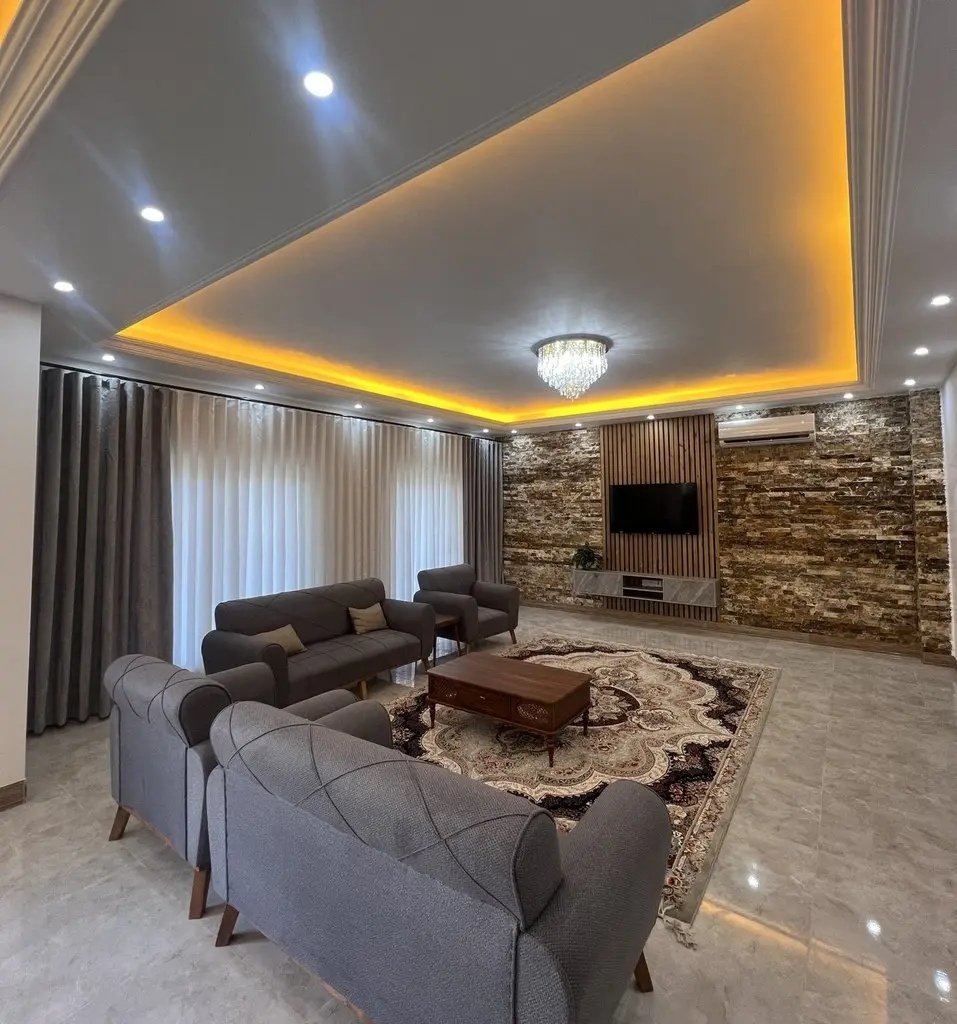 ویلا دوخوابه تریپلکس استخردار آبگرم تابان