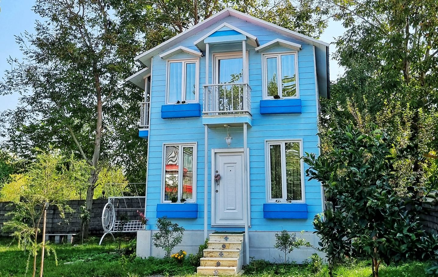 کلبه یک خوابه مهرآسا طبقه اول