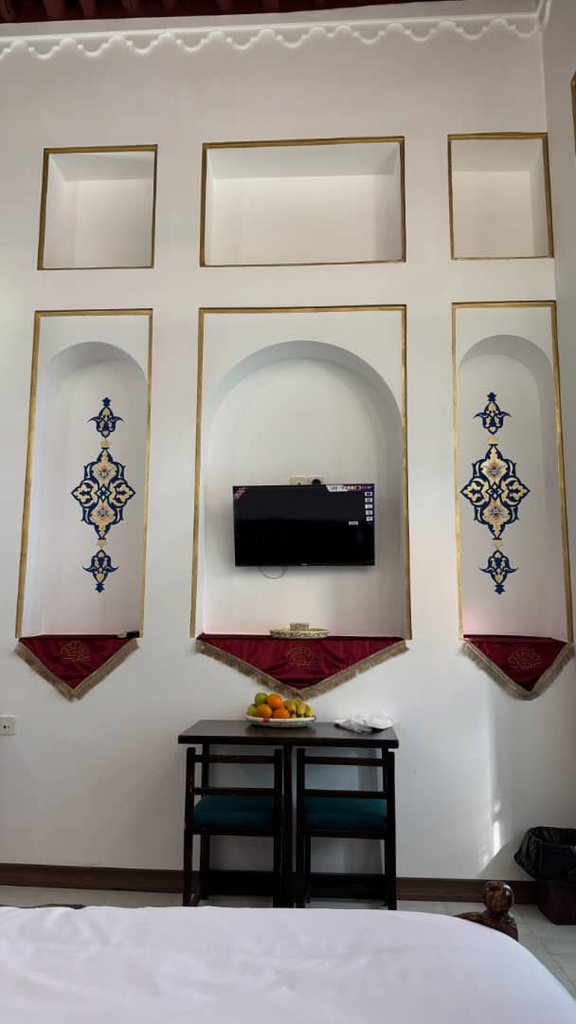 اقامتگاه سنتی سرهنگ - واحد سه تخته سرسرا