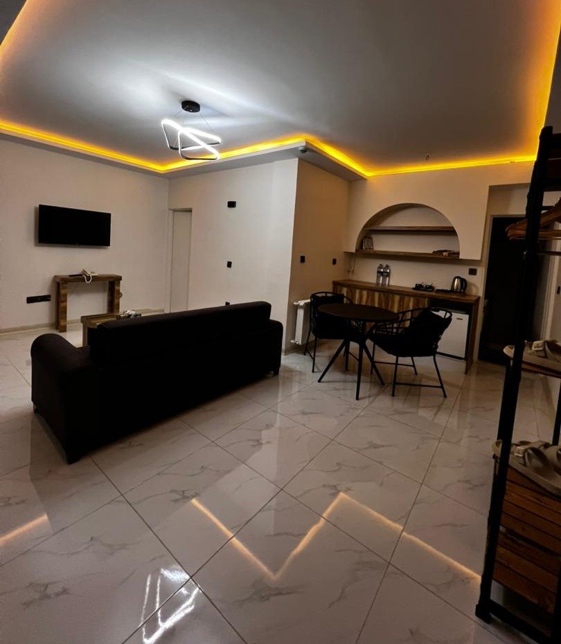 مجتمع اقامتی آرمانیا - واحد 111