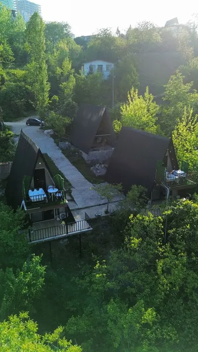 کلبه دوخوابه سوئیسی جکوزی دار اربکله 2