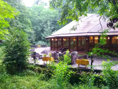 بومگردی مجتمع چالدره - واحد سه نفره توسکا