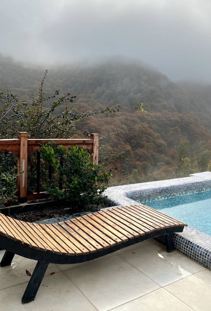 ویلا یک خوابه استخردار آبگرم وارش 66