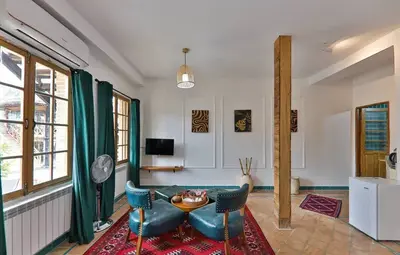 بومگردی ونوشک 1 - واحد لارژ