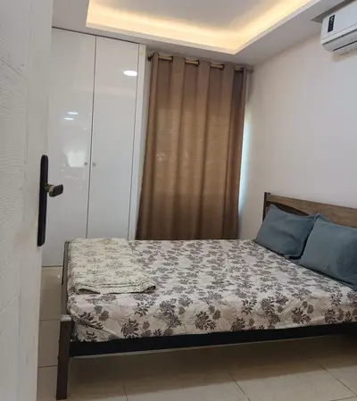 آپارتمان دوخوابه صدف 5