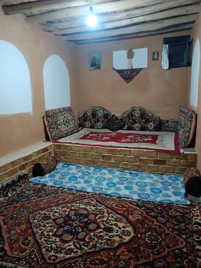 بوم گردی گیناش - واحد نسترن