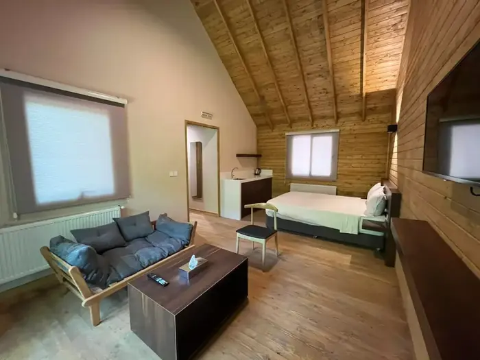 بوم گردی هتل  جنگلی میزبان - واحد دونفره