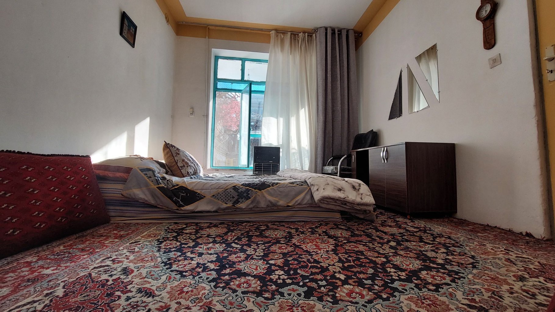 بومگردی ایکوت - واحد بوم شرقی