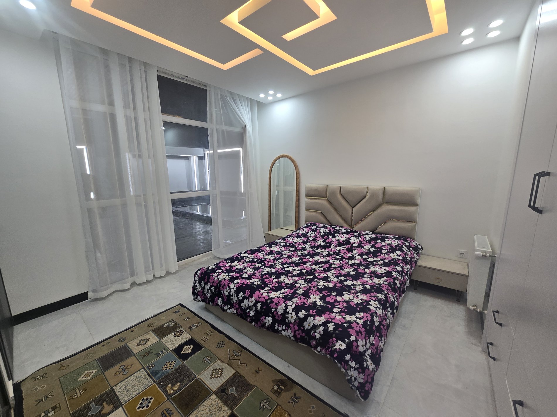 دوخوابه استخردار آبگرم کهکشان