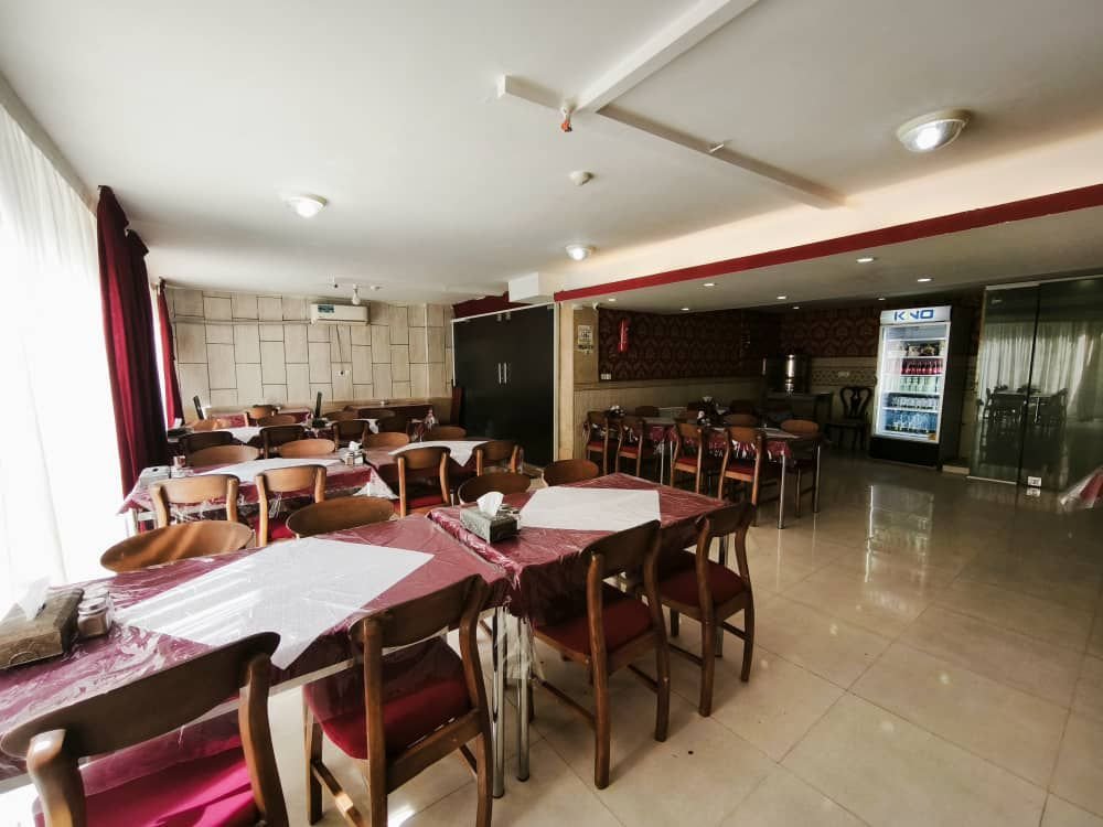 مسافرخانه آریکان - واحد 2 تخته - رستوران 