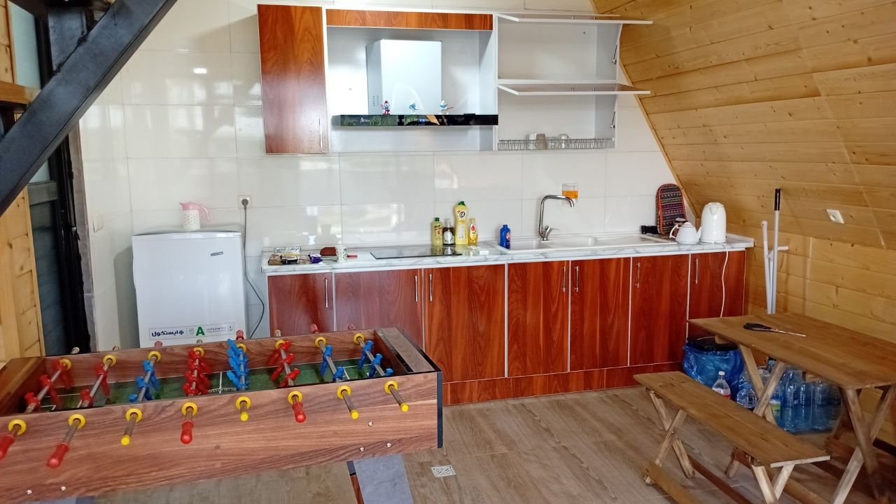 کلبه یک خوابه جکوزی دار سوئیسی شالی