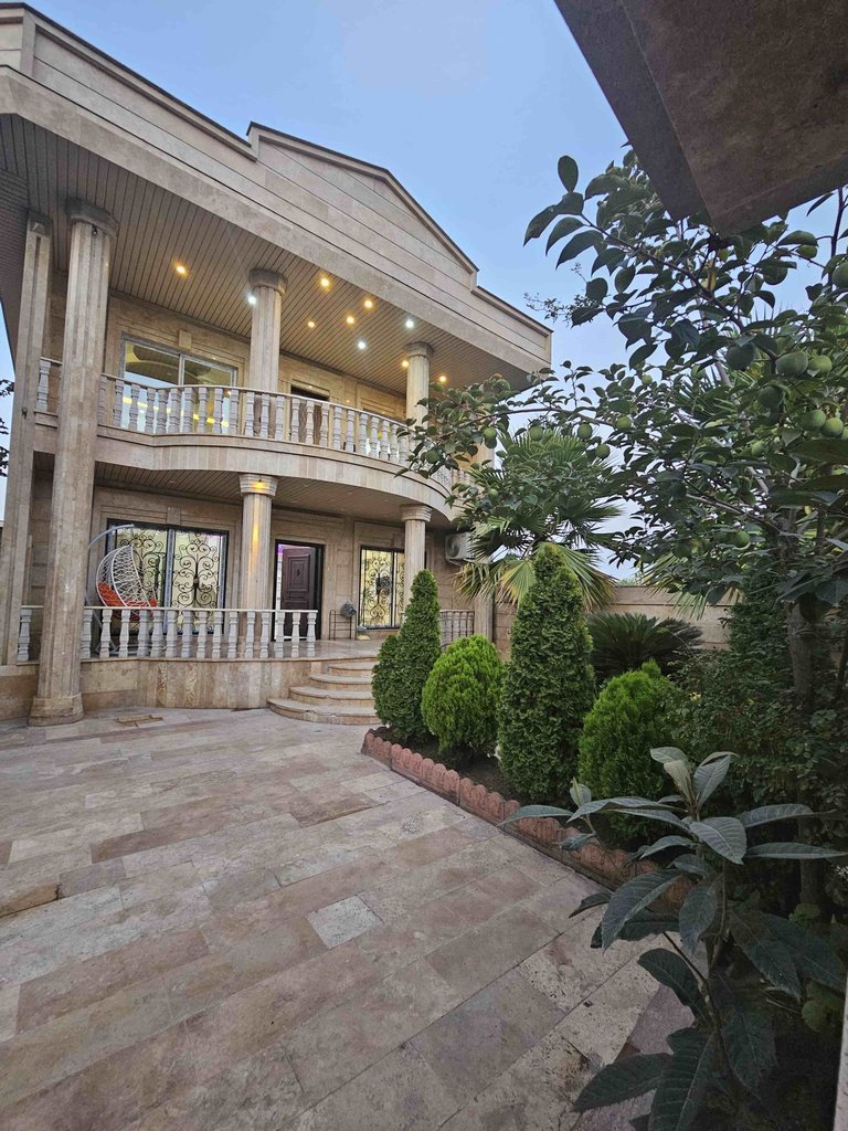 ویلا سه خوابه دوبلکس استخردار نسیم - نمای بیرون