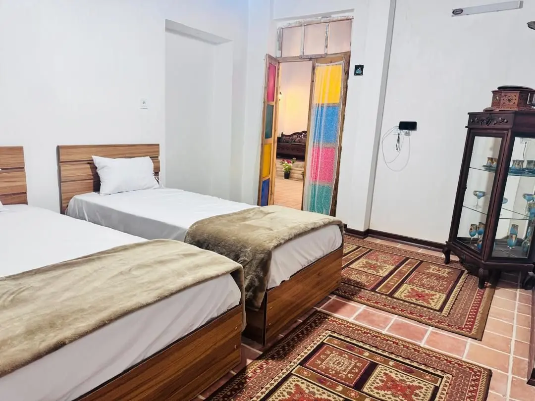 اقامتگاه سنتی خانم بهار - واحد 3