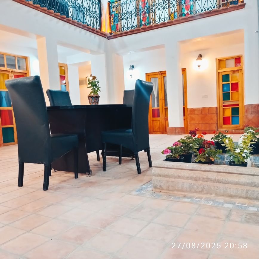 خانم بهار - واحد 5