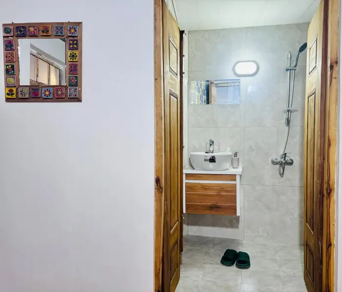 اقامتگاه سنتی خانم بهار - واحد 3