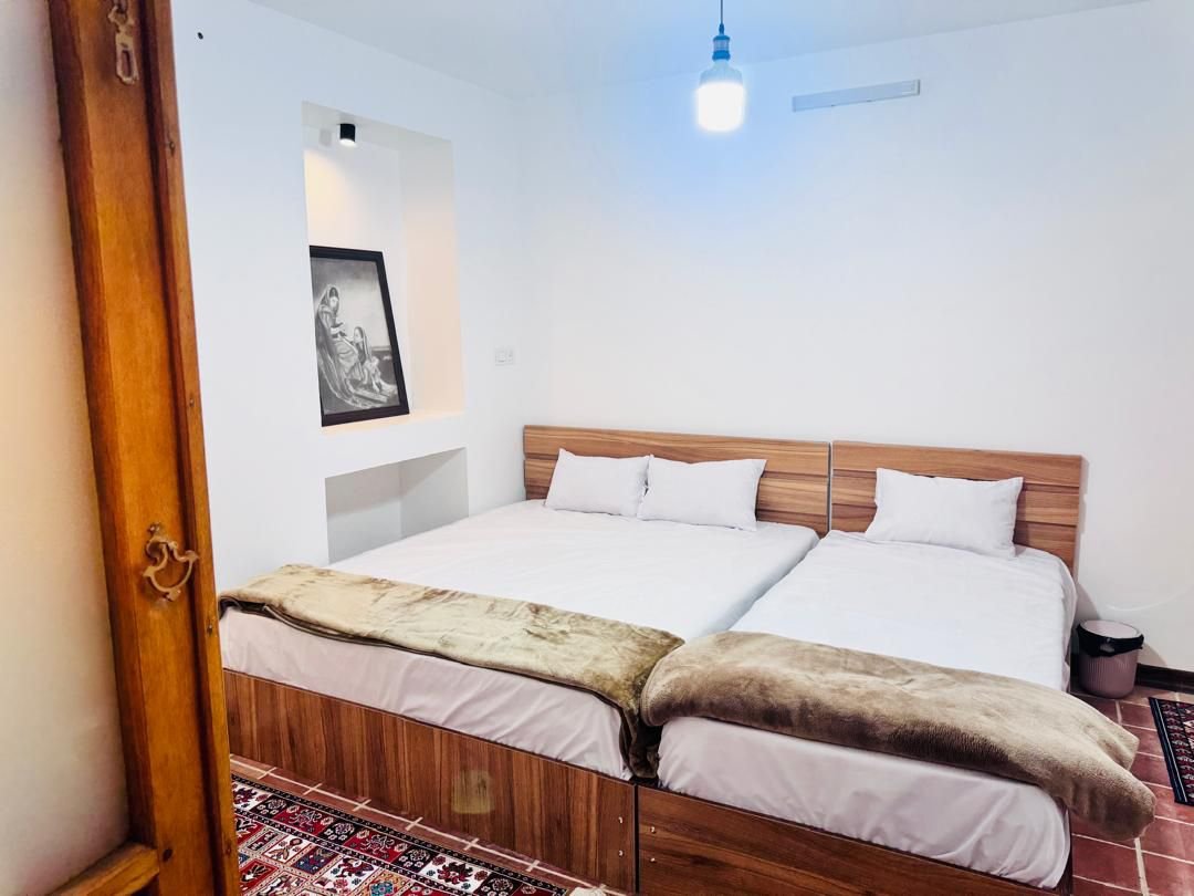 اقامتگاه سنتی خانم بهار 1 - واحد 2