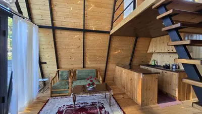 کلبه یک خوابه سوئیسی شهاب