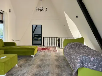 ویلا دوخوابه سوئیسی دوبلکس بِیگ