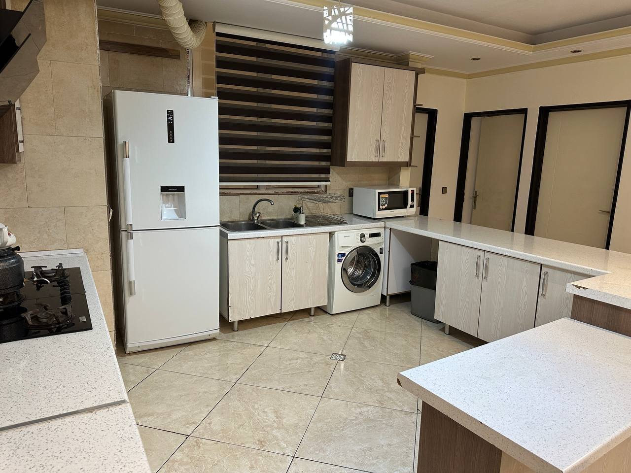 آپارتمان دوخوابه شاهان ۹ مرزداران