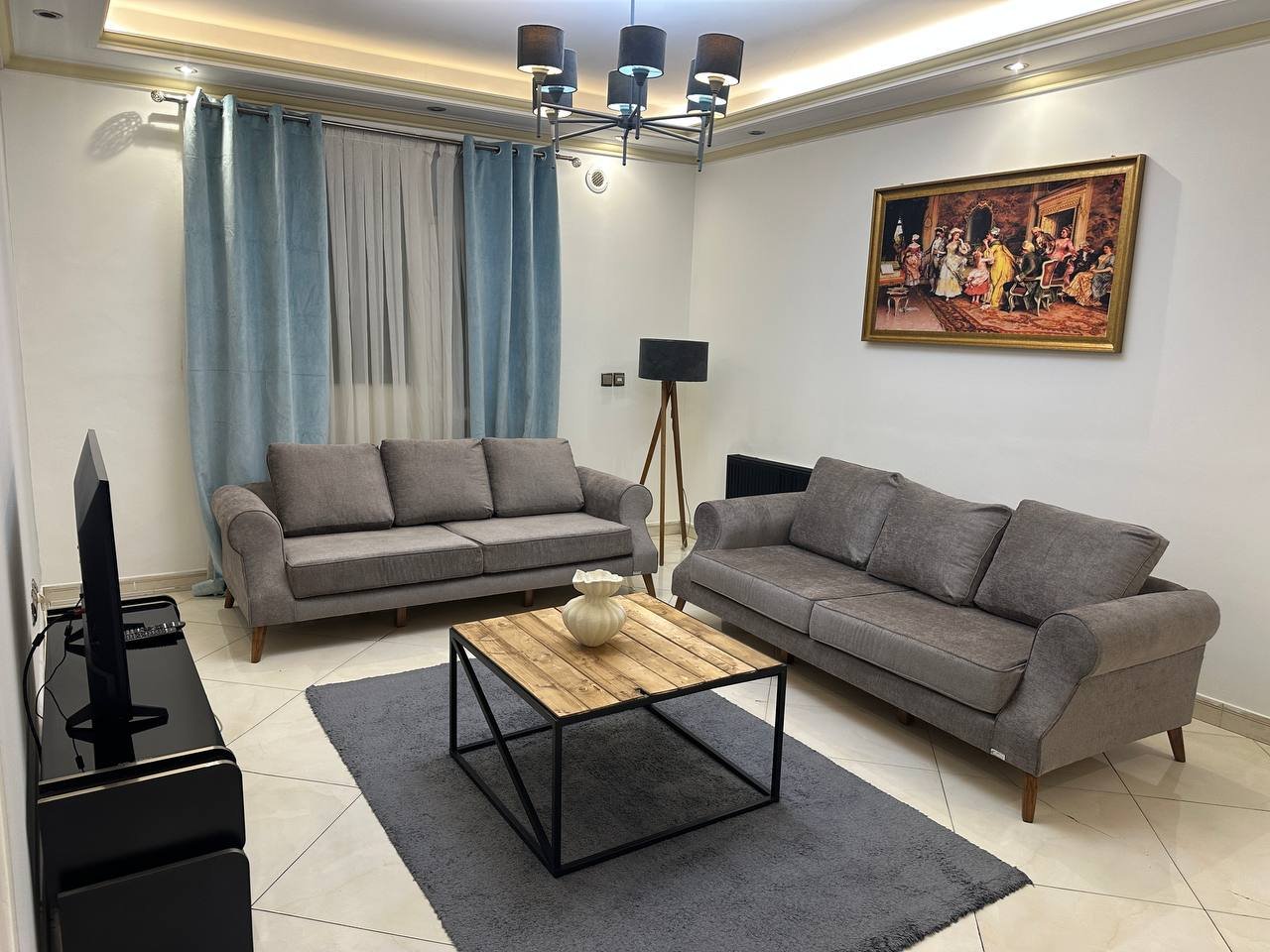 آپارتمان دوخوابه شاهان ۵ مرزداران