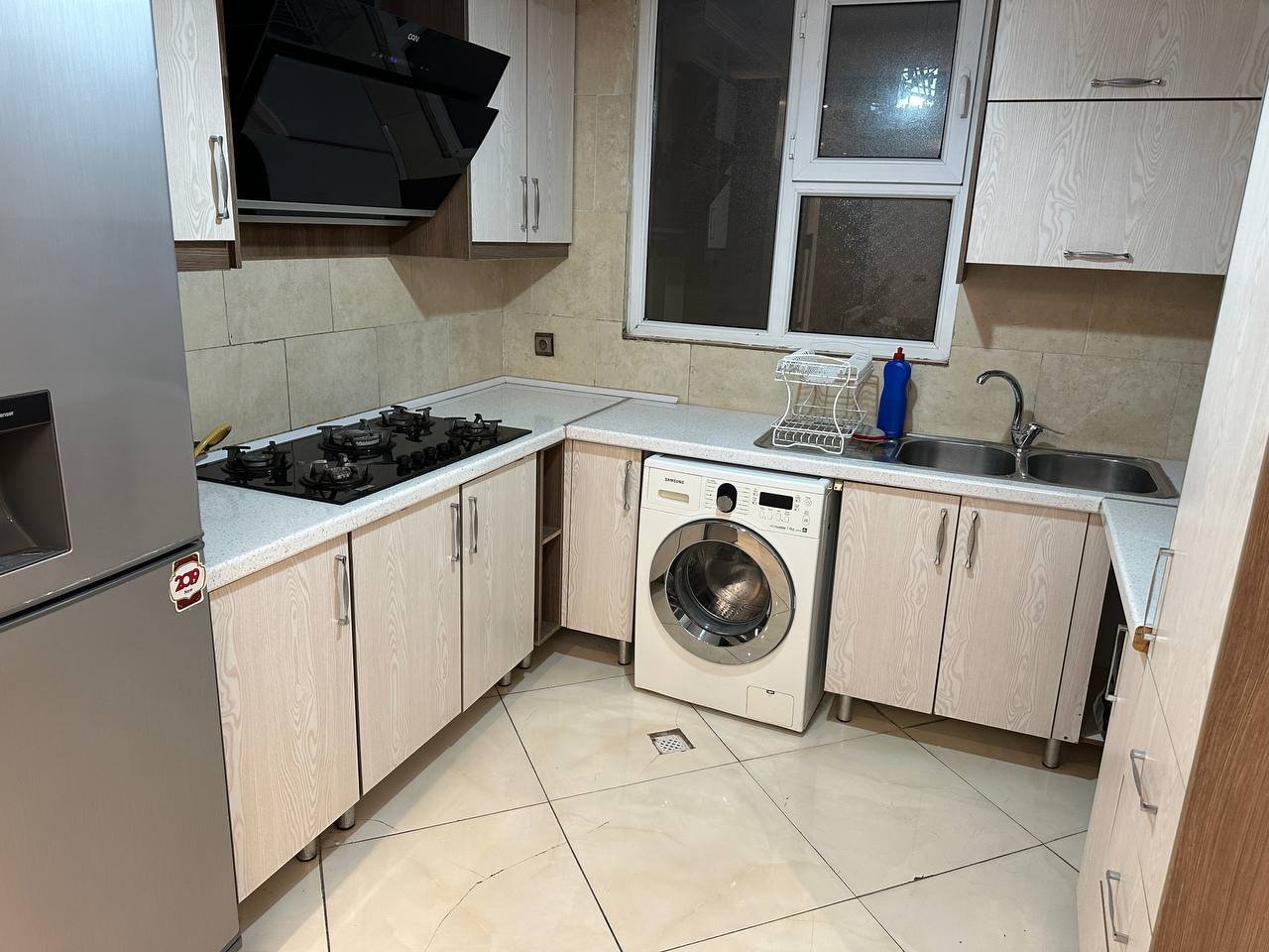 آپارتمان دوخوابه شاهان ۵ مرزداران