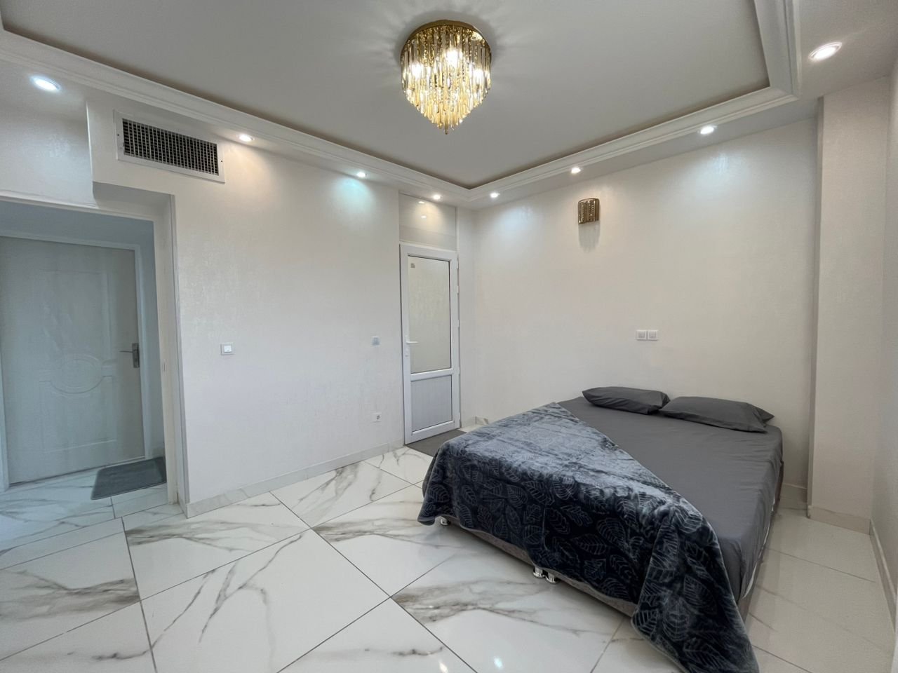 ویلای لوکس استخر جکوزی شهری