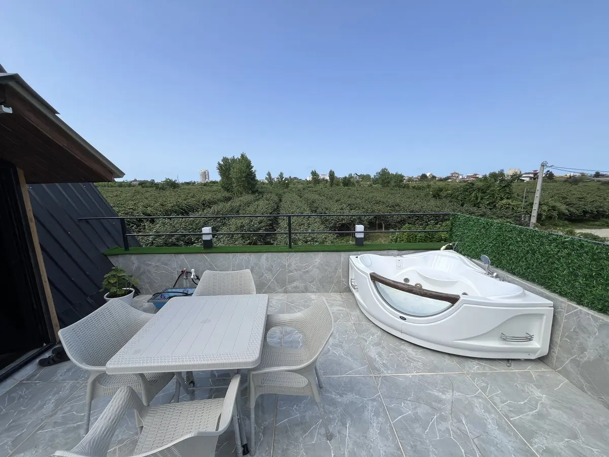 کلبه دوخوابه سوئیسی جکوزی دار کیوی