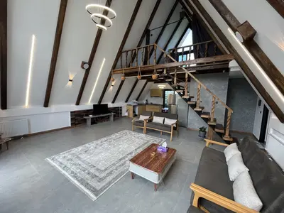 کلبه دوخوابه سوئیسی جکوزی دار کیوی