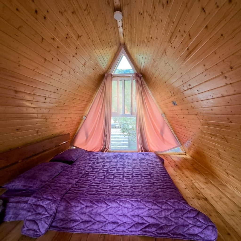 یک خوابه استخردار آبگرم سوئیسی لمپا ۲