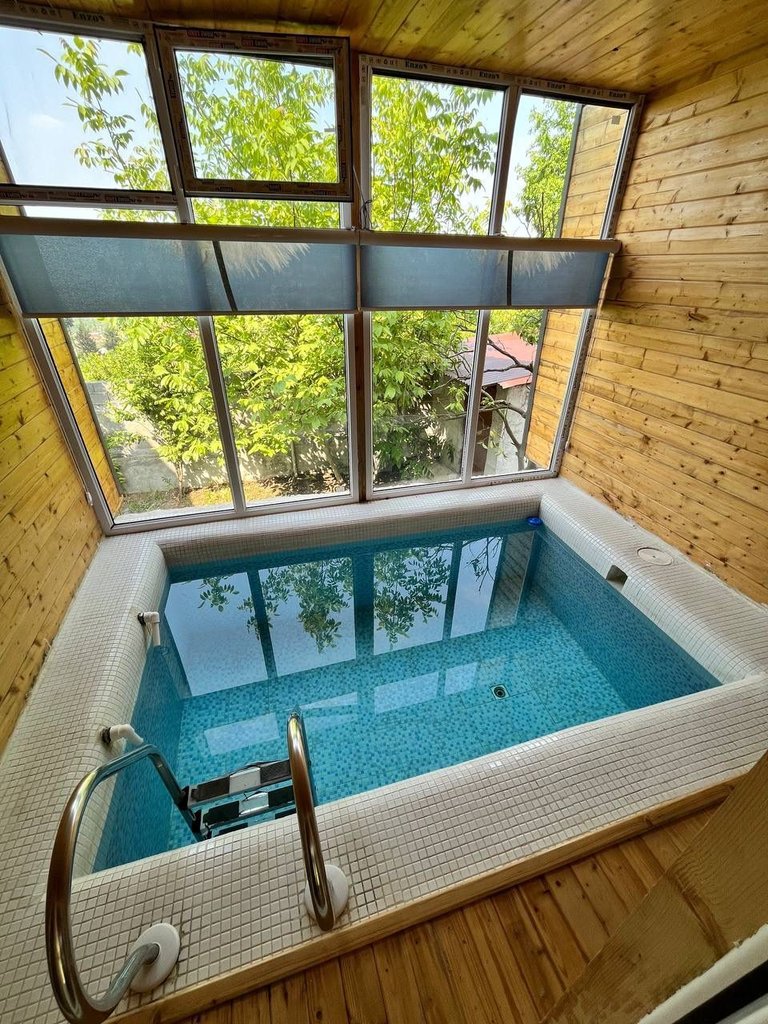 یک خوابه استخردار آبگرم سوئیسی لمپا ۲