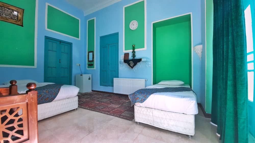 هاتف - واحد سه تخته بهشت