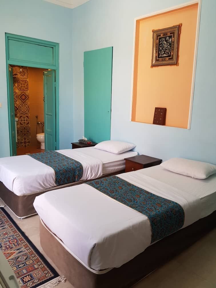 اقامتگاه سنتی هاتف - واحد دوتخته دلبر