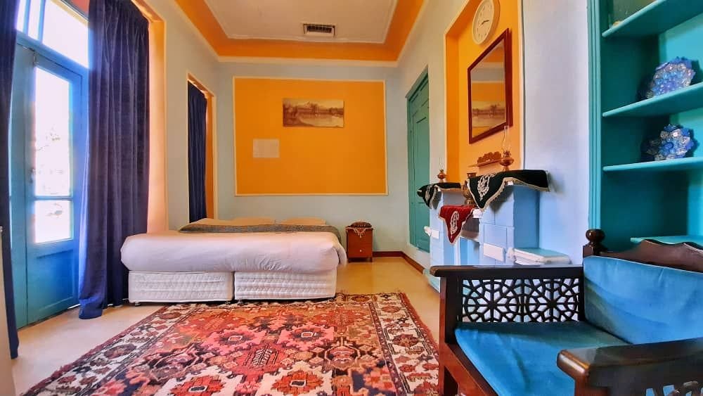 اقامتگاه سنتی هاتف - واحد دوتخته مرغ سحر