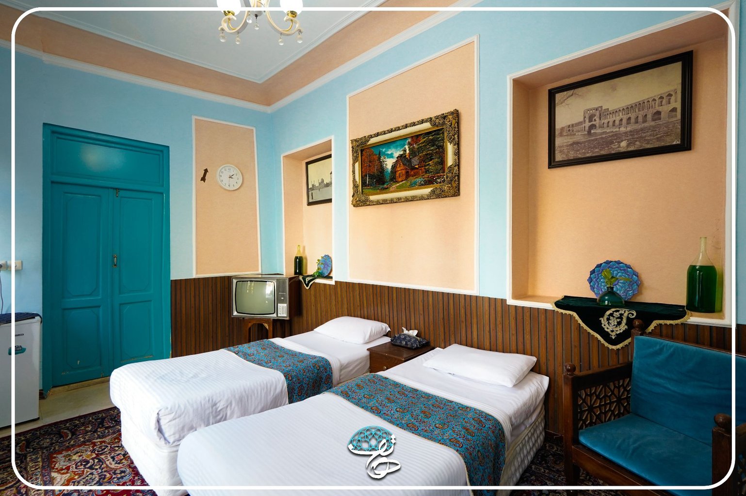 هاتف - واحد چهارتخته شاه نشین