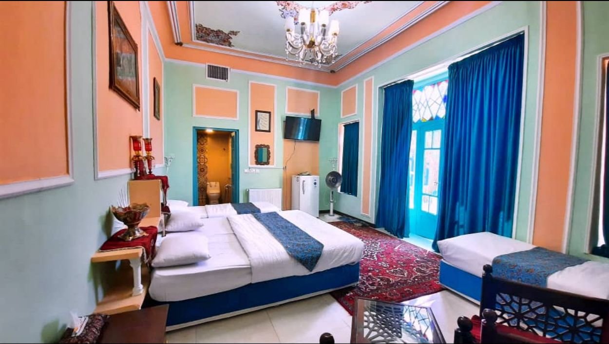 هاتف - واحد چهارتخته شاه نشین