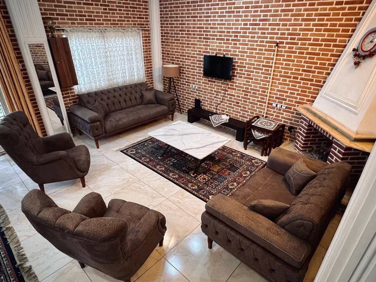 ویلا دوخوابه استخردار آبگرم رز 7