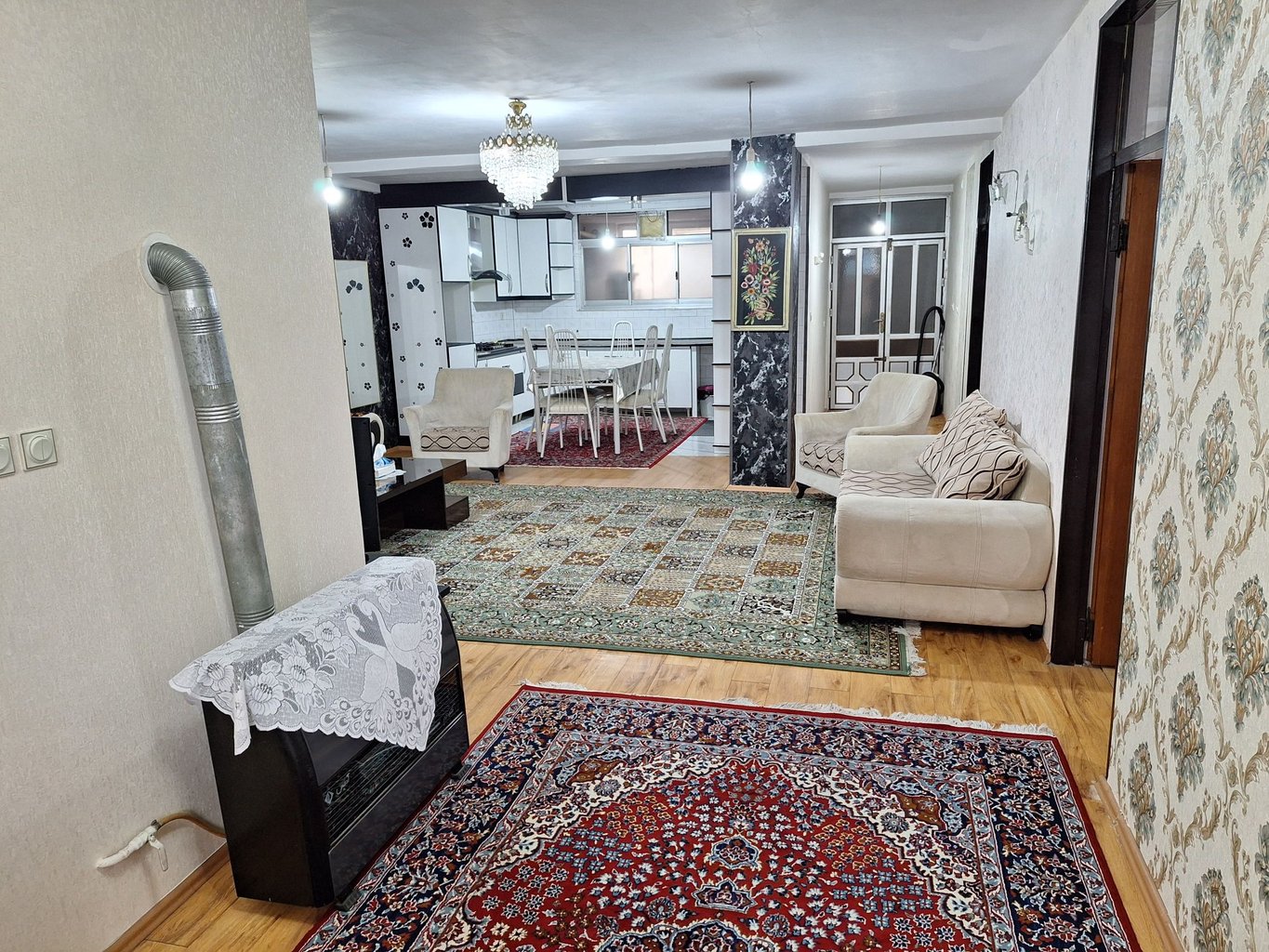 سوئیت میلاد70