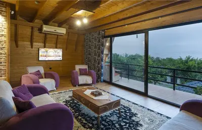 کلبه دوخوابه جنگلی قصر چوبی