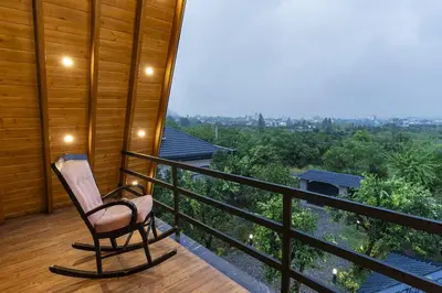 کلبه دوخوابه جنگلی قصر چوبی