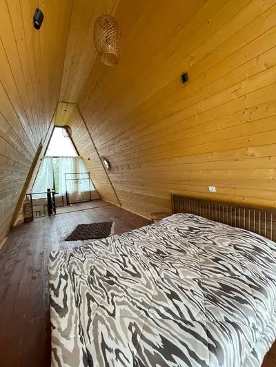 کلبه یک خوابه سوئیسی الی