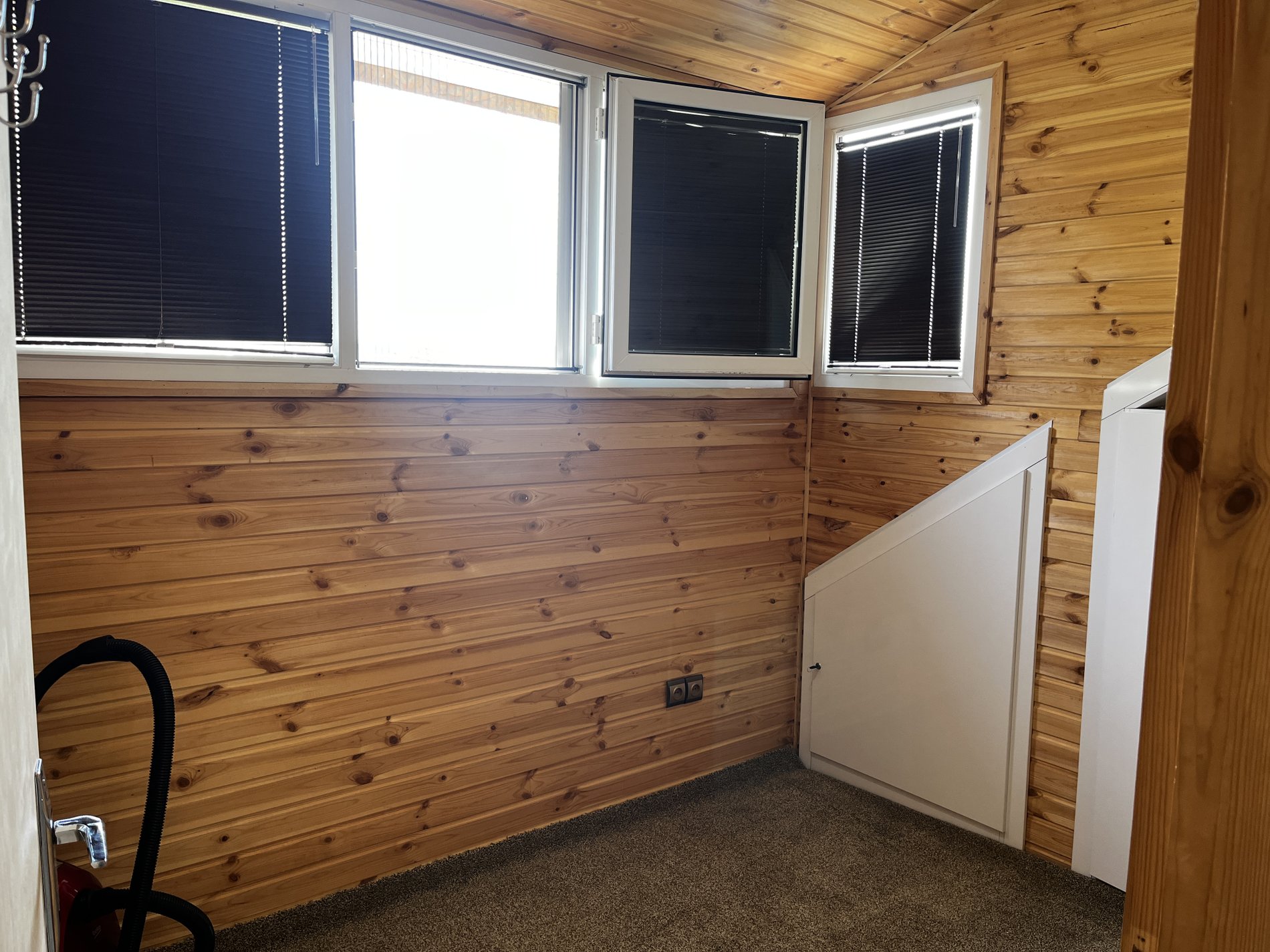 کلبه یک خوابه سوئیسی صدرا