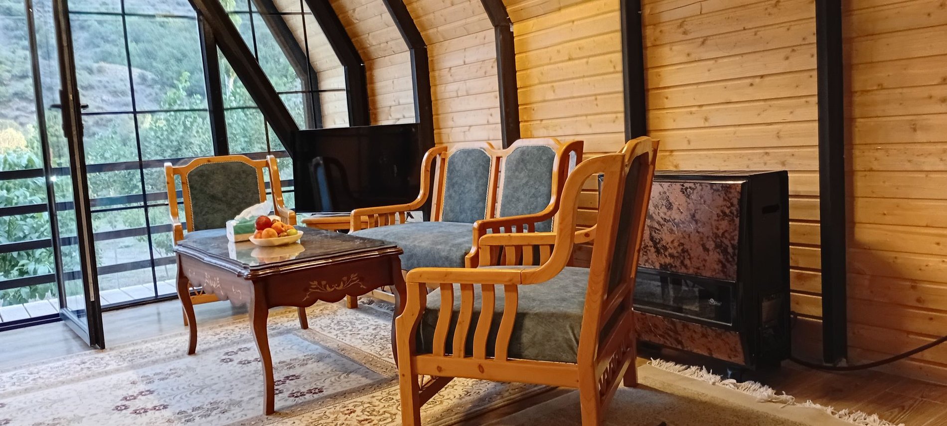 یک خوابه دوبلکس سوئیسی رابون